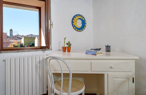 Aratena Apartment | Triple Room with Mountain View, Shared Terrace and Wi-Fi