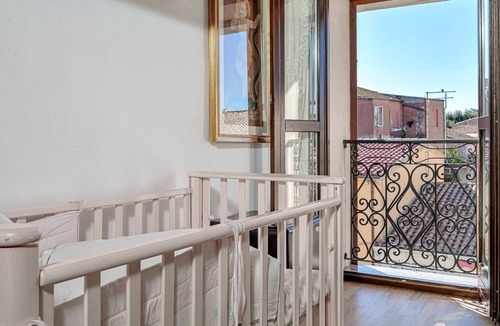 Aratena Apartment | Triple Room with Mountain View, Shared Terrace and Wi-Fi