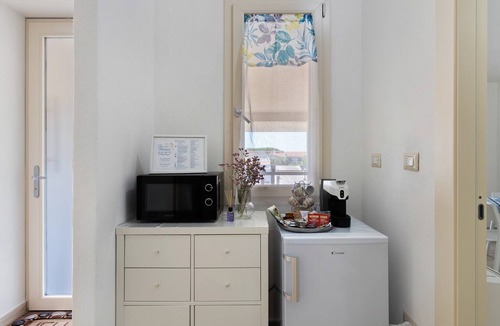 Torre Grande House | 'Turri Manna Domo 4' Independent Apartment with Balcony, Wi-Fi and Air Conditioning