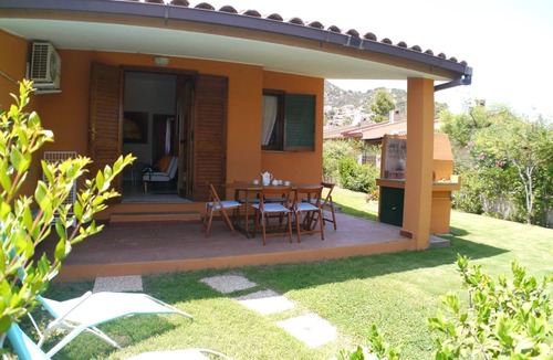 Costa Rei Villa | Two doubles 300 meters from the sea. Air-conditioned. Pets allowed.