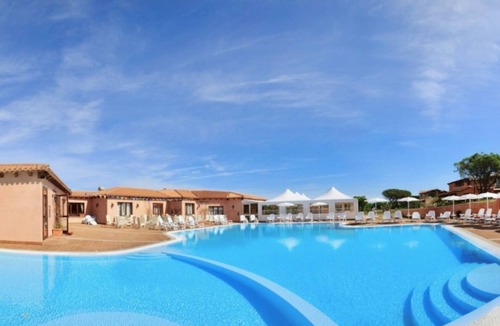 Aglientu Apartment | Two-room apartment for 4 people of 38 m2 furnished in Sardinian style.Located on the ground floor with veranda and small garden or first floor with balcony.Consisting of living room with kitchenette and double sofa bed, double bedrooms (possibility of se