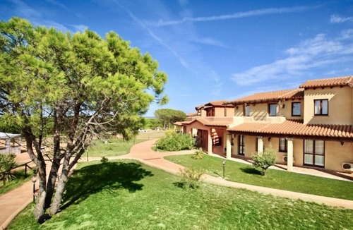 Aglientu Apartment | Two-room apartment for 4 people of 38 m2 furnished in Sardinian style.Located on the ground floor with veranda and small garden or first floor with balcony.Consisting of living room with kitchenette and double sofa bed, double bedrooms (possibility of se
