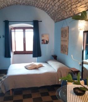 Bosa Historic Centre House | una finestra sui tetti