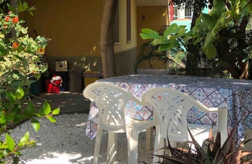 La Caletta Apartment | Under the Lemon Tree 500 metri dalla Spiaggia