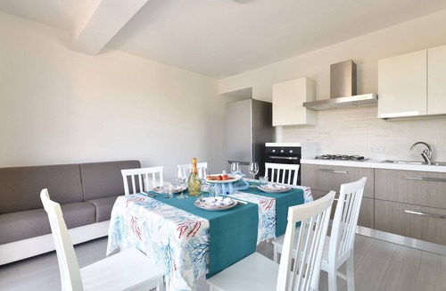 Cala Gonone House | Vacation Home "Cala Gonone 2 near the Beach with Sea & Mountain View, Wi-Fi & Terrace