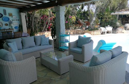 Torre di Bari Villa | Very cozy, comfortable lanthana villa on 2 floors, independent