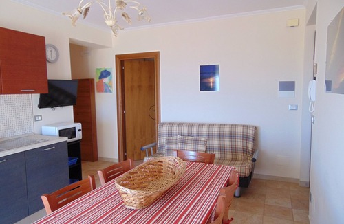 Chiesiola Apartment | Vieste apartment with sea view 200 meters from the beach
