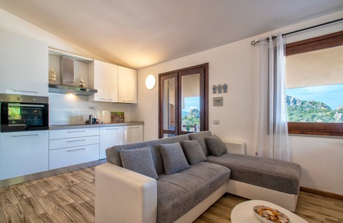 Costa Paradiso Villa | Villa "Aloe" with Mountain & Sea Views, Wi-Fi, Air Conditioning, Hot Tub