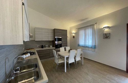 Porto Istana House | 'Villa Ancora' in Strandnähe by Interhome