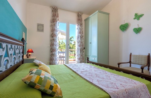 Eden Beach Villa | Villa Asinara, in private residential village by the sea.
