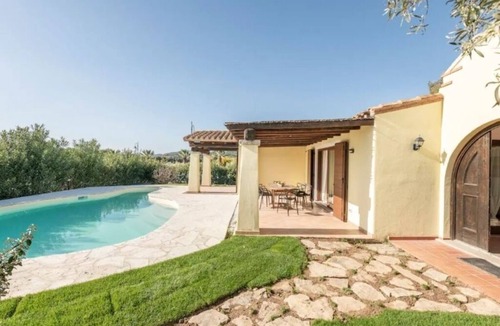 Sant'Elmo Villa | Villa Babajola – Pool & Garden, 500m walk to Beach