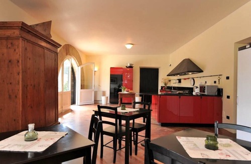 Montemaggiore al Metauro Villa | Villa Baci - Large private property with two pools