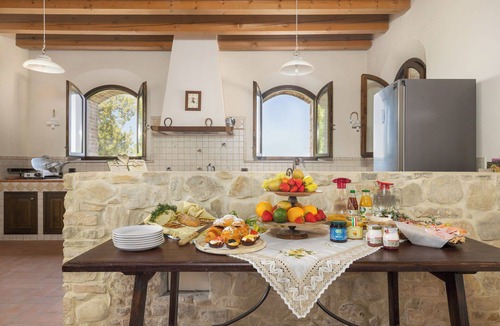 Montefiore Conca Villa | Villa Belvedere San Bartolo by PosarelliVillas