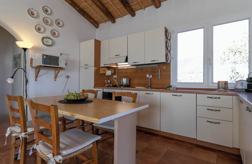 Tertenia Villa | Villa Clara - Three Bedroom Villa, Sleeps 6