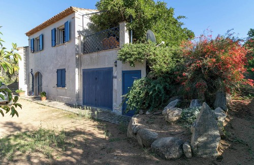 Tertenia Villa | Villa Clara - Three Bedroom Villa, Sleeps 6