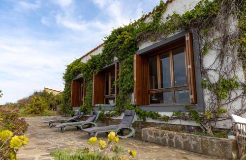 Stintino House | Villa Curiazzi Guesthouse Viale la Pelosa 16