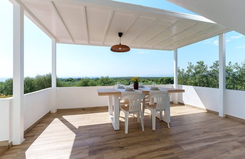 Orosei Apartment | Villa Francesco with Sea View