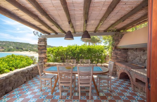 Tiriddo Villa | Villa 'Incanto Cala Girgolu' with Sea View, Wi-Fi and Air Conditioning