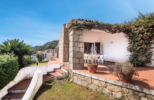 Cannigione Apartment | Villa Laura, Cannigione, Italy