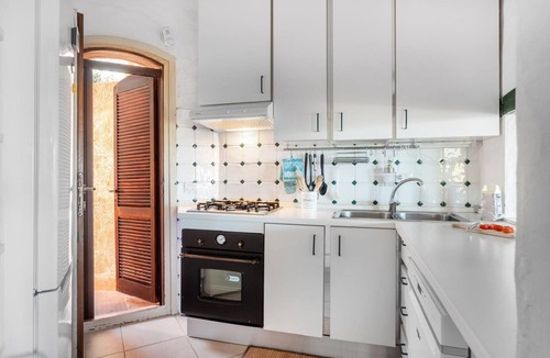 Tiriddo Villa | Villa Lo Scoglietto, Costa Corallina, Sea View, Private Terrace, Air Conditioning
