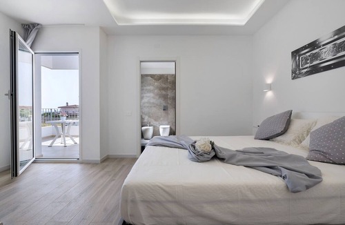 Torre degli Ulivi Apartment | Villa Matilde Domo Boutique - Suite Pietra di Sale