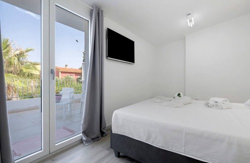 Torre degli Ulivi Apartment | Villa Matilde Domo Boutique - Suite Pietra Daniele