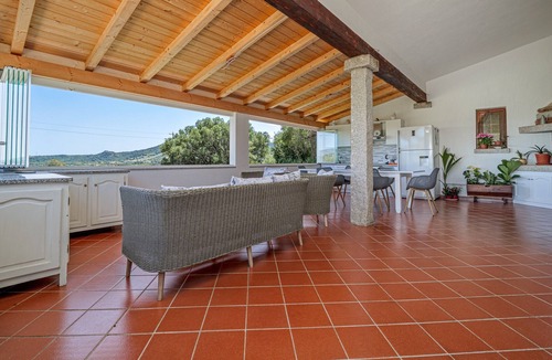 San Teodoro House | Villa Montalmutu with Sea View, Wi-Fi and Air Conditioning