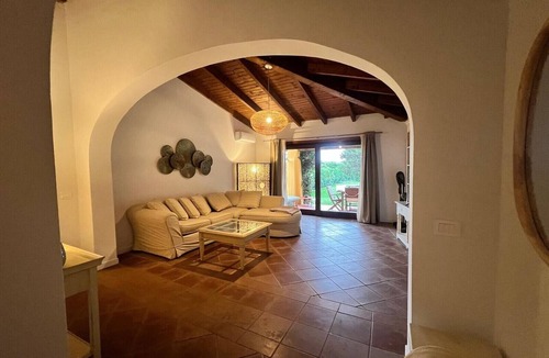 Stintino Villa | Villa 'Sole Con Piscina Privata' with Private Pool, Wi-Fi and Air Conditioning