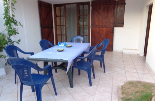Porto Pino Villa | VILLA TERESINA 80 MT FROM THE SEA AND PORTO PINETTO BEACH