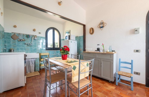 Solanas House | Villa Terri – Seafront Retreat on Solanas Beach