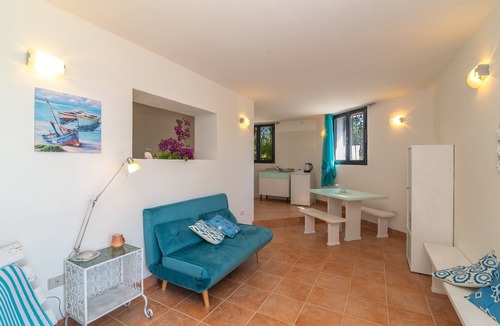 San Teodoro Villa | Villa 'Vista Mare Cala Ginepro' with Sea View, Private Terrace and Air Conditioning