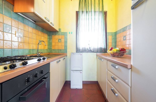 Punta De Su Turrione Villa | Villa with a private pool and sea view