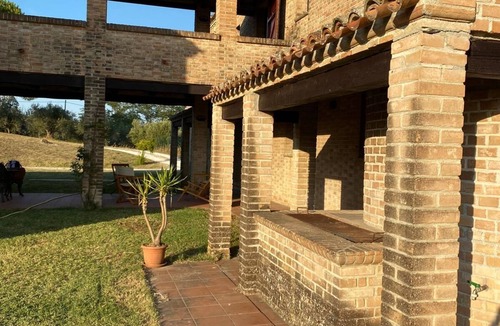 Ostra Vetere Villa | Villa with private swimming pool in the heart of the countryside