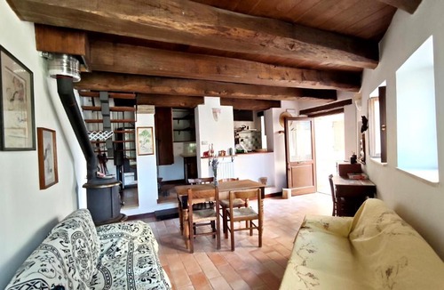 Smerillo Apartment | Vintage cozy apartment with 2 rooms