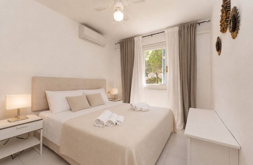 Porto Rotondo Apartment | VivimiHome-Porto Rotondo Dream Terrace