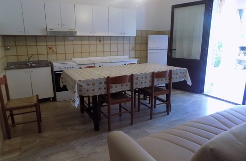 Girasole Apartment | Wisteria apartment