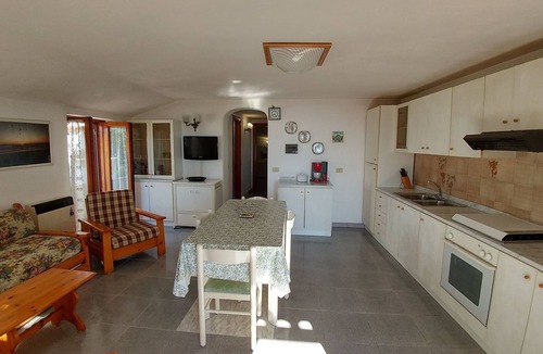 Fiaiano Apartment | Wohnung mit großer Terrasse und Meerblick by Interhome
