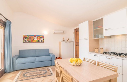 Badesi House | Wonderful private villa for 4 people with A/C, pool, TV, terrace and pets allowed