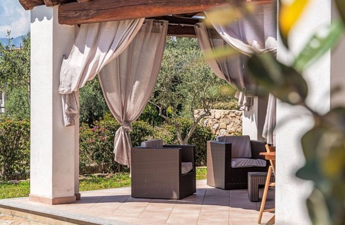 Tanaunella House | Wonderful private villa for 4 people with A/C, WIFI, TV, patio and pets allowed