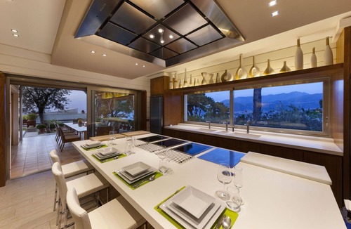 Priora Villa | Wonderful private villa with hot tub, WIFI, private pool, A/C, sauna, TV, patio, close to Sorrento