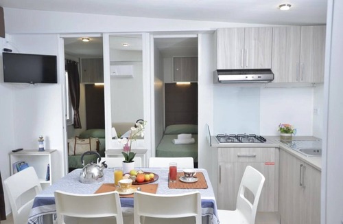 Alghero House | ZEcamping 4 étoiles familial pataugeoire dog friendly jacuzzi locatif TV clim