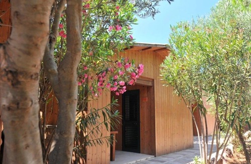 Alghero Ski Chalet | ZEcamping 4 étoiles pataugeoire chiens acceptés club enfant locatif clim 30m2