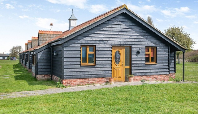 1 bedroom accommodation in St Osyth in St Osyth