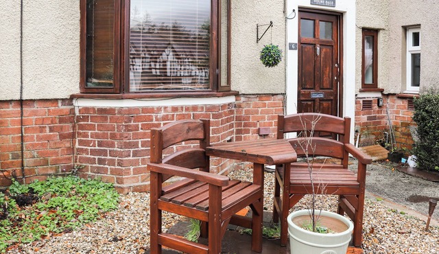 3 bedroom accommodation in Llanberis, near Caernarfon in Caernarfon