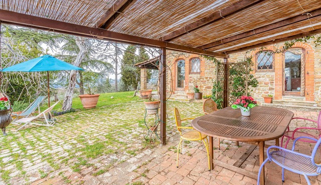 3 bedroom gorgeous home in Greve in Chianti