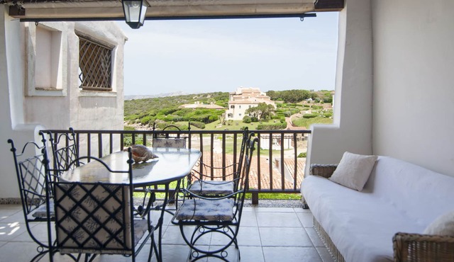 [70MT-PRIVATE BEACH] FREE SUN BEDS AND UMBRELLAS