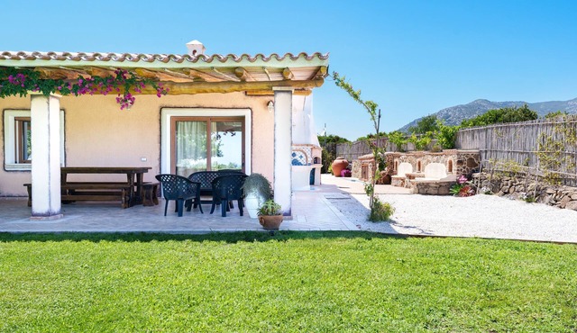 'Angolo Di Paradiso - Rosone' Apartment with Sea View, Private Terrace and Air Conditioning