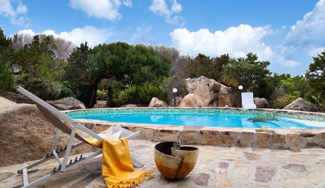 Apartment 'Nido' with Shared Pool, Wi-Fi and Air Conditioning