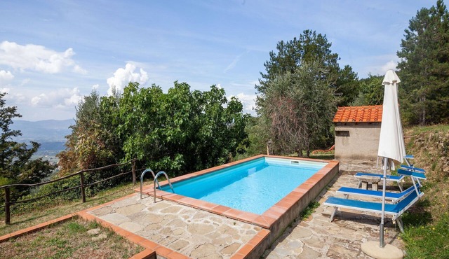 Apartment Tuscany near Pratomagno Mountain