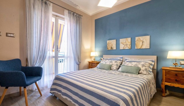 Apartment 'Alghero Via Lido' with Shared Pool and Air Conditioning